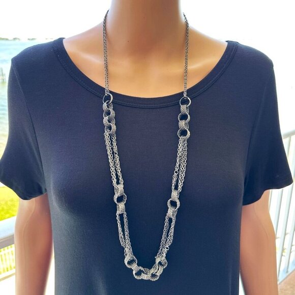 Antique Silver Tone Chain Link Necklace 34 Inch Length Casual Career - Picture 2 of 3